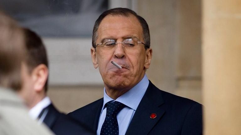 Лавров впутал в войну на Донбассе НАТО и Югославию Лавров впутал в войну на Донбассе НАТО и Югославию