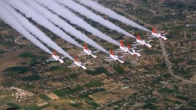 После сбития российского самолета Турция перестала бомбить ИГ — Reuters После сбития российского самолета Турция перестала бомбить ИГ — Reuters