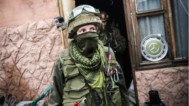 Міноборони обіцяє допомогу медику-волонтеру, яка розбилася в аварії
