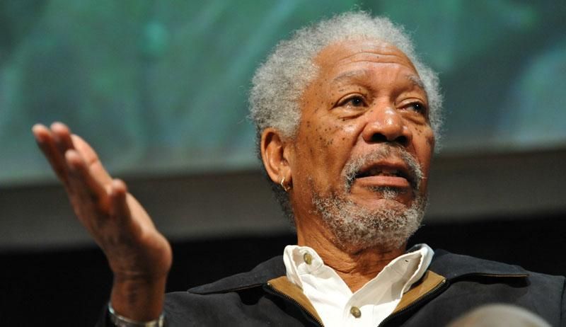 Самолет с голливудским актером Морганом Фрименом совершил аварийную посадку Самолет с голливудским актером Морганом Фрименом совершил аварийную посадку