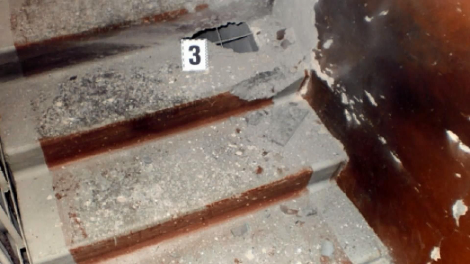 Взрыв в подъезде жилого дома произошел в Донецкой области Взрыв в подъезде жилого дома произошел в Донецкой области