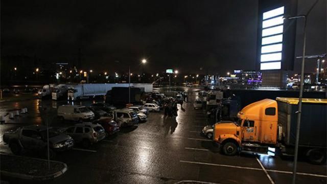 Российские дальнобойщики-протестующие развернули палаточный лагерь под Москвой Российские дальнобойщики-протестующие развернули палаточный лагерь под Москвой
