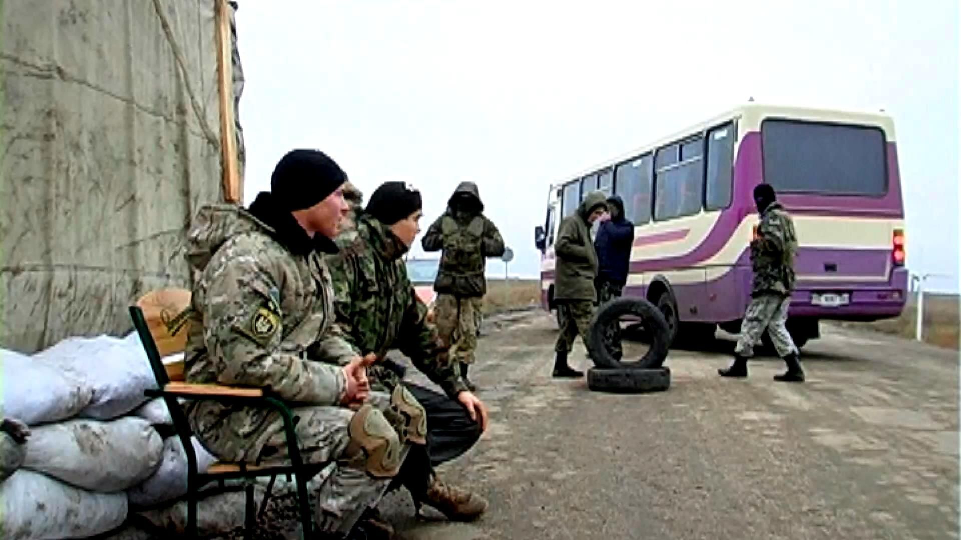 "Правий сектор" не дозволить налагодити електропостачання до Криму, попри заяви влади