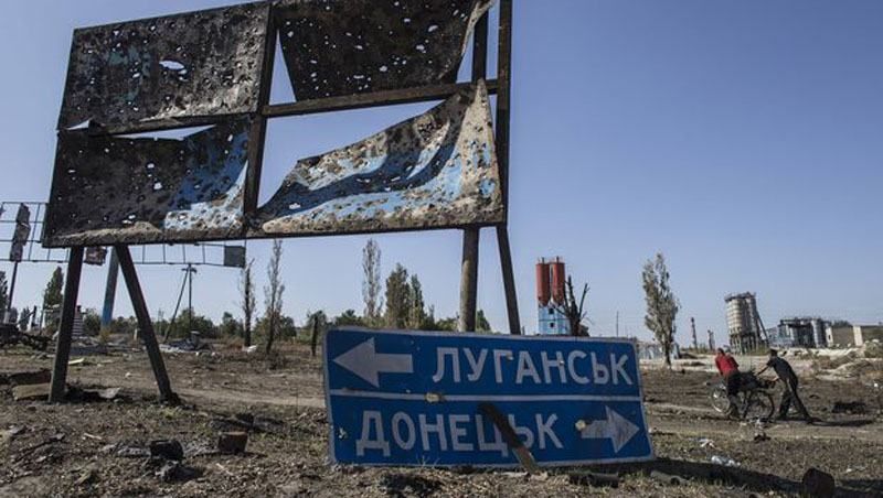 Боевики на Донбассе стреляют во всех направлениях, состоялось боевое столкновение