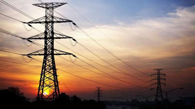 "Укрэнерго" снова подает электричество в аннексированный Крым "Укрэнерго" снова подает электричество в аннексированный Крым