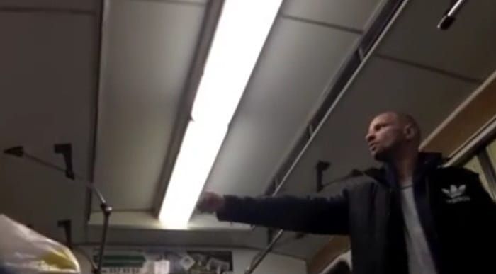 Киевская милиция задержала мужчину, который назвался Иисусом Киевская милиция задержала мужчину, который назвался Иисусом