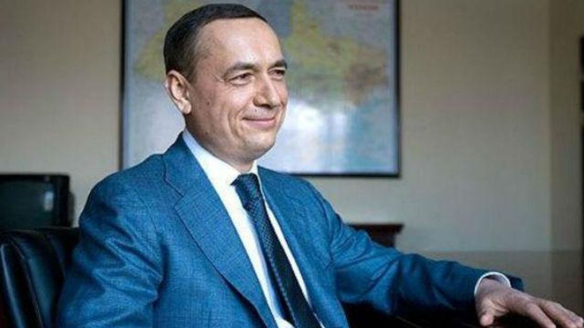 Реформуємо, аж руки болять — пародія на інтерв’ю соратника Яценюка Реформуємо, аж руки болять — пародія на інтерв’ю соратника Яценюка