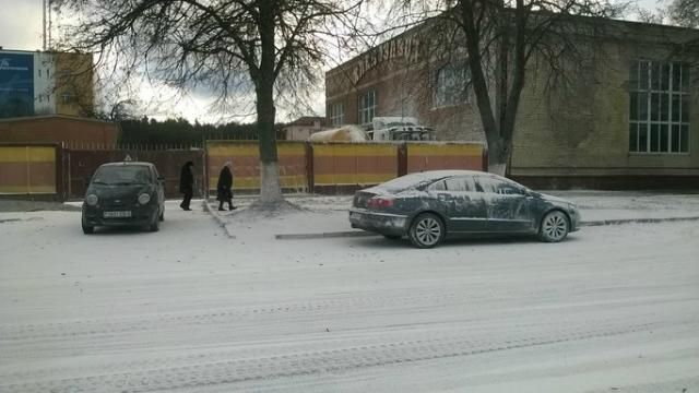 Буря з борошна накрила півміста в Білорусі: з'явились курйозні фото Буря з борошна накрила півміста в Білорусі: з'явились курйозні фото