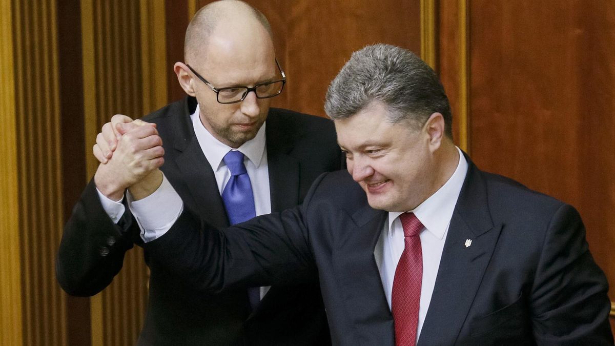 Арсений Яценюк призвал Порошенко к единству Арсений Яценюк призвал Порошенко к единству