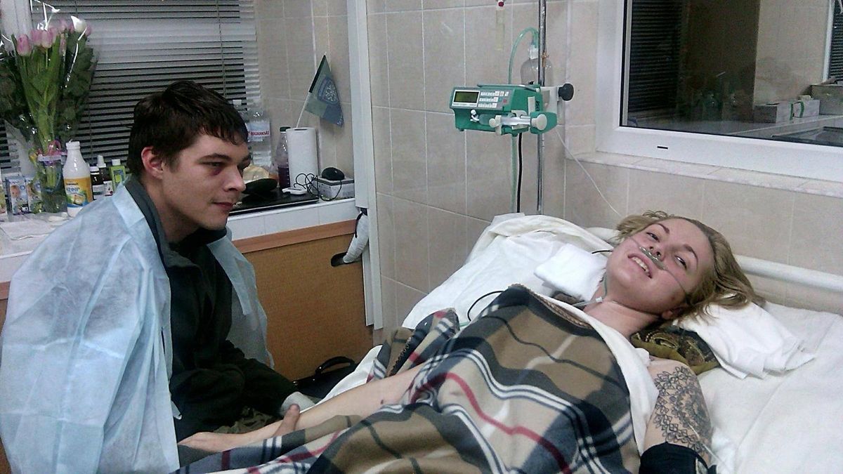 Волонтер Зінкевич розповіла деталі ДТП, яка ледь не стала фатальною Волонтер Зінкевич розповіла деталі ДТП, яка ледь не стала фатальною