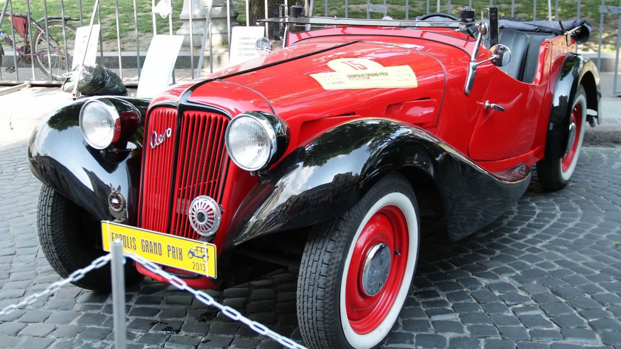 Львовские автогонки достойно конкурировали с соревнованиями в Монте-Карло - 10 декабря 2015 - Телеканал новин 24 Львовские автогонки достойно конкурировали с соревнованиями в Монте-Карло - 10 декабря 2015 - Телеканал новин 24