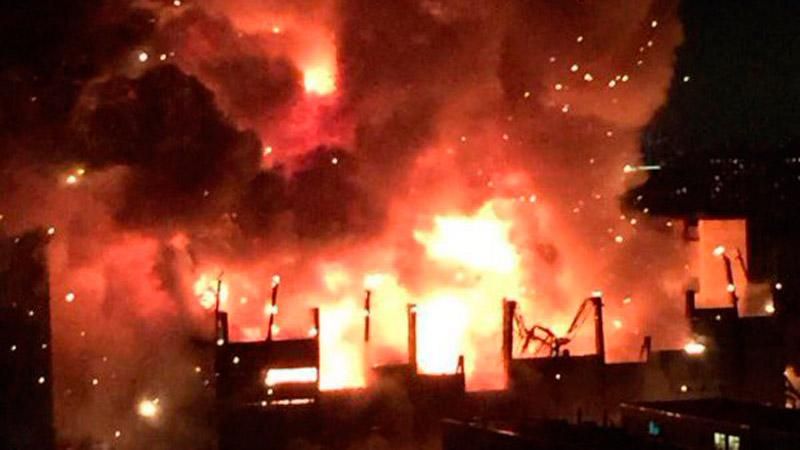 У Москві масштабна пожежа У Москві масштабна пожежа