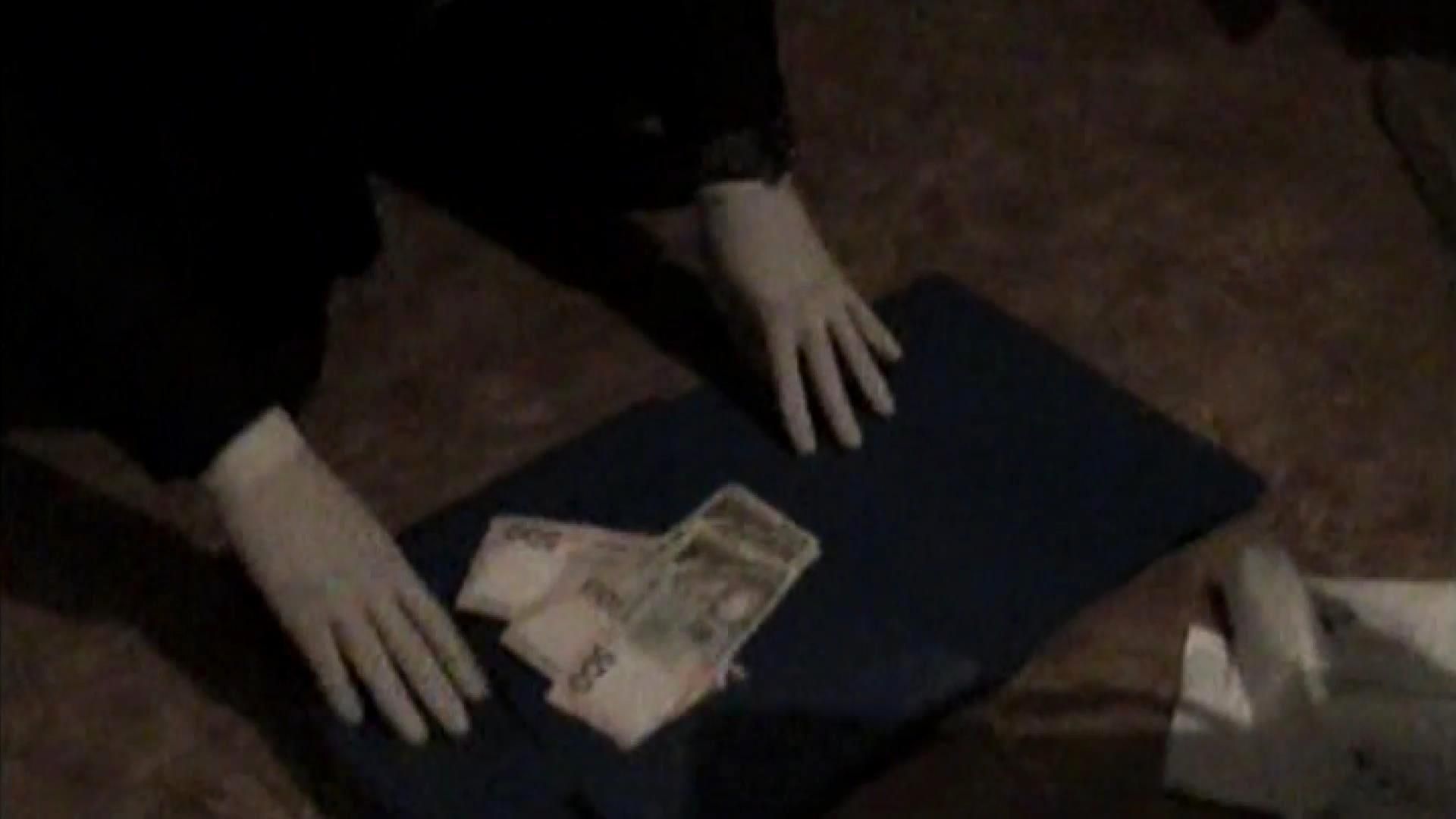 Чиновник из пенсионного фонда "сдал" артистку, которая хотела его подкупить Чиновник из пенсионного фонда "сдал" артистку, которая хотела его подкупить