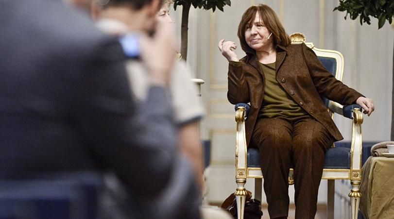 Нобелевский лауреат Алексиевич осудила вторжение России в Украину Нобелевский лауреат Алексиевич осудила вторжение России в Украину