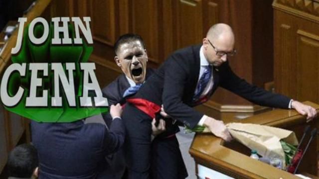 Як Барна на руках Яценюка носив: соцмережі регочуть із зухвалої витівки нардепа Як Барна на руках Яценюка носив: соцмережі регочуть із зухвалої витівки нардепа