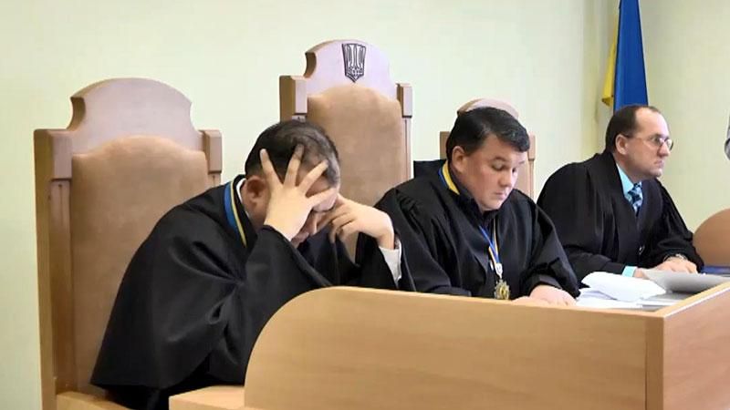 Сеть супермаркетов "АТБ" обвиняют в задолженности 110 миллионов Сеть супермаркетов "АТБ" обвиняют в задолженности 110 миллионов