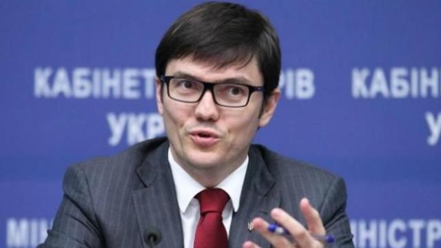 Очередной министр из правительства Яценюка уходит в отставку 