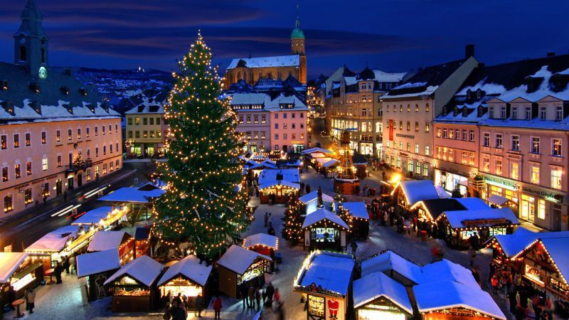 Рождественские ярмарки: как создают новогоднее настроение в Украине и Польше Рождественские ярмарки: как создают новогоднее настроение в Украине и Польше