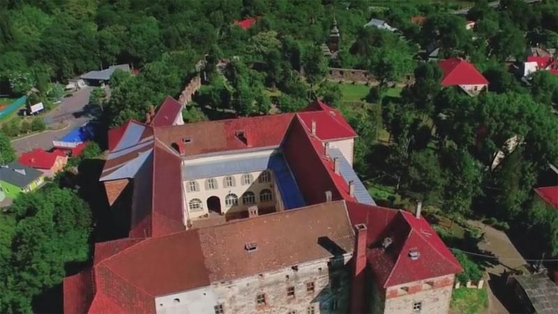 Новое удивительное видео о красоте Украины: 9 величественных крепостей Новое удивительное видео о красоте Украины: 9 величественных крепостей