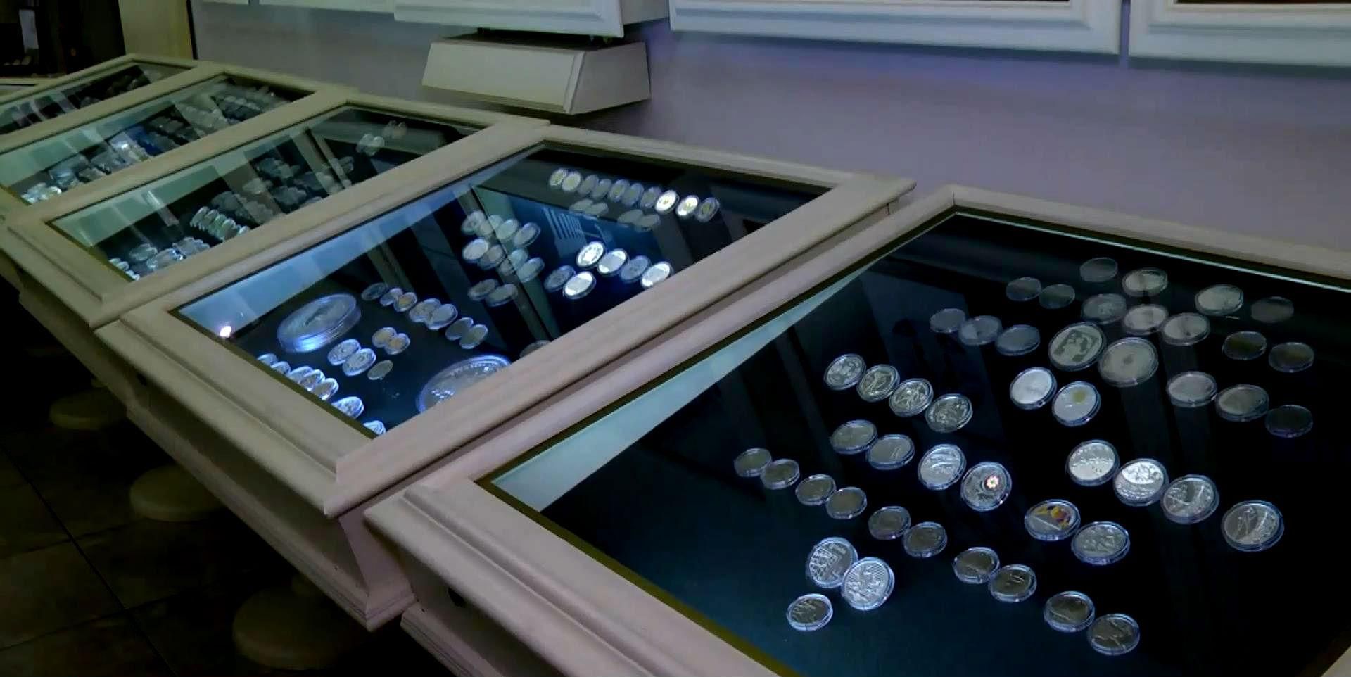 Нацбанк зробив українцям подарунок до новорічних свят Нацбанк зробив українцям подарунок до новорічних свят