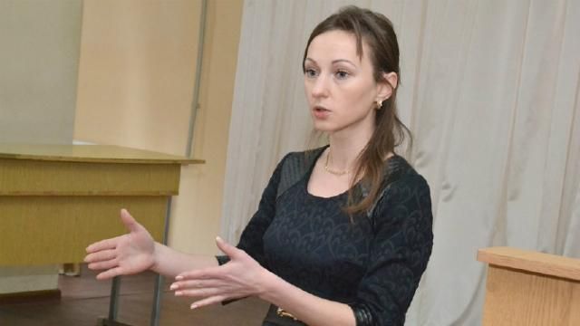 Нардеп показала, як пограбували її квартиру Нардеп показала, як пограбували її квартиру