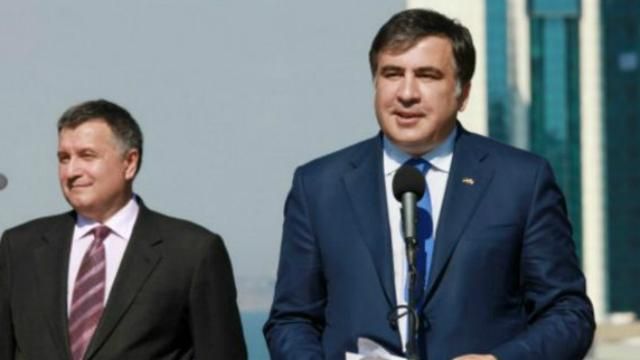 ТОП-новости: ссора Авакова с Саакашвили, Украина введет ID-карты, в Москве задержали Навального