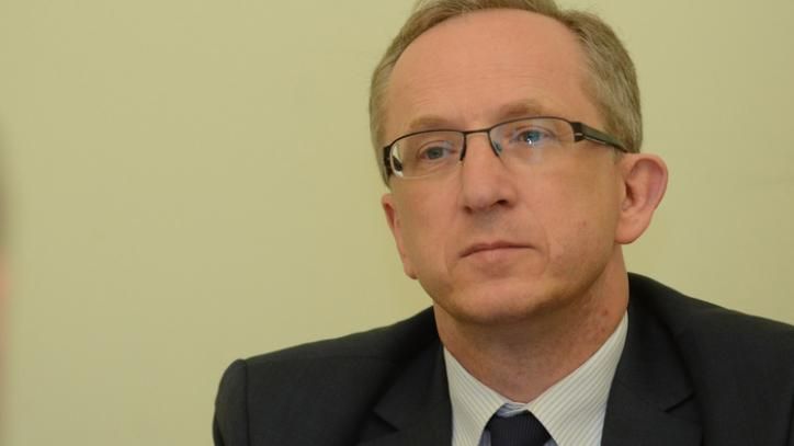 Судьба отчета о безвизовом режиме выяснится после визита Порошенко в Брюссель, — дипломат Судьба отчета о безвизовом режиме выяснится после визита Порошенко в Брюссель, — дипломат