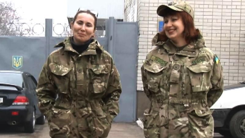 История мужественной матери "киборга", которая после его смерти пошла служить в армию История мужественной матери "киборга", которая после его смерти пошла служить в армию