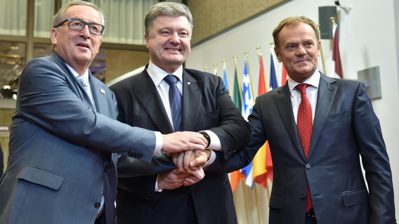 ТОП-новости: Видео ссоры Авакова и Саакашвили, визит Порошенко в Брюссель ТОП-новости: Видео ссоры Авакова и Саакашвили, визит Порошенко в Брюссель