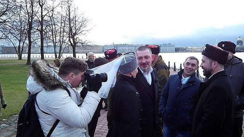 З’явилися весільні фото вбитого терориста Дрьомова