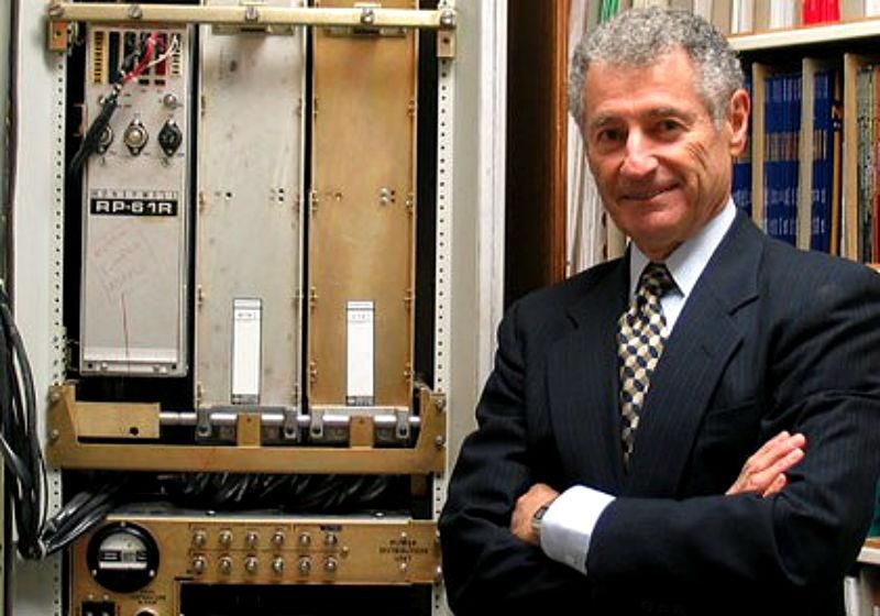 Американець з українським корінням став праотцем сучасного Інтернету Американець з українським корінням став праотцем сучасного Інтернету