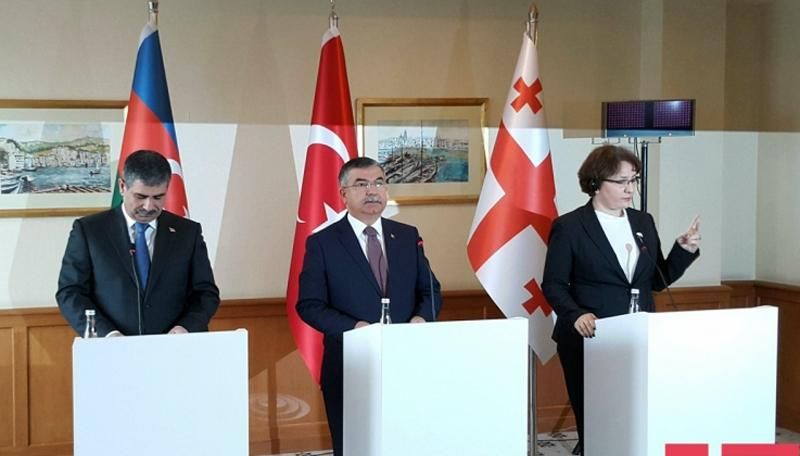 Туреччина, Грузія і Азербайджан об'єднуються з метою оборони Туреччина, Грузія і Азербайджан об'єднуються з метою оборони