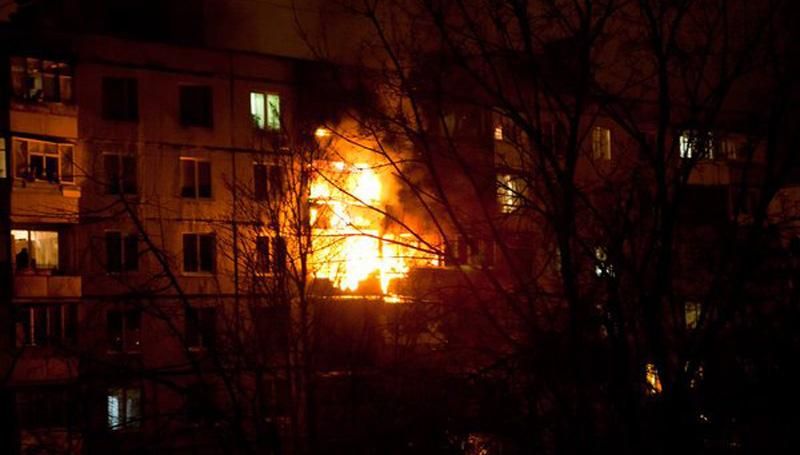 В Харькове горела многоэтажка: есть жертвы