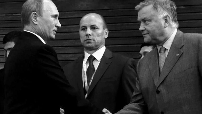 В Киеве презентовали документальный фильм о российском лобби в Чехии. В Киеве презентовали документальный фильм о российском лобби в Чехии.