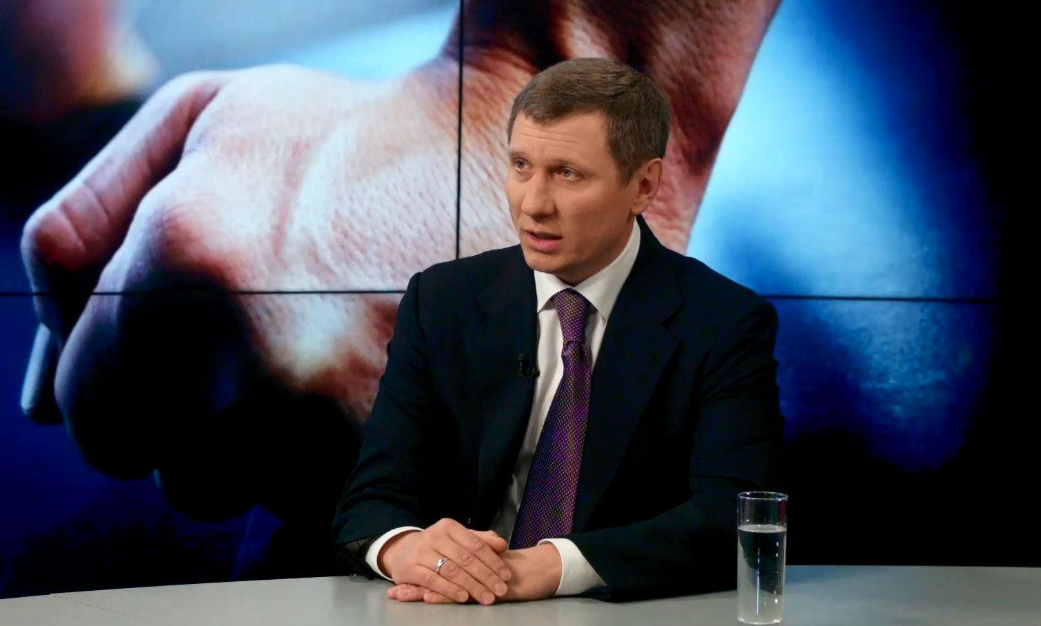 На сессии горсовета Северодонецка жестоко избили журналистку, — депутат