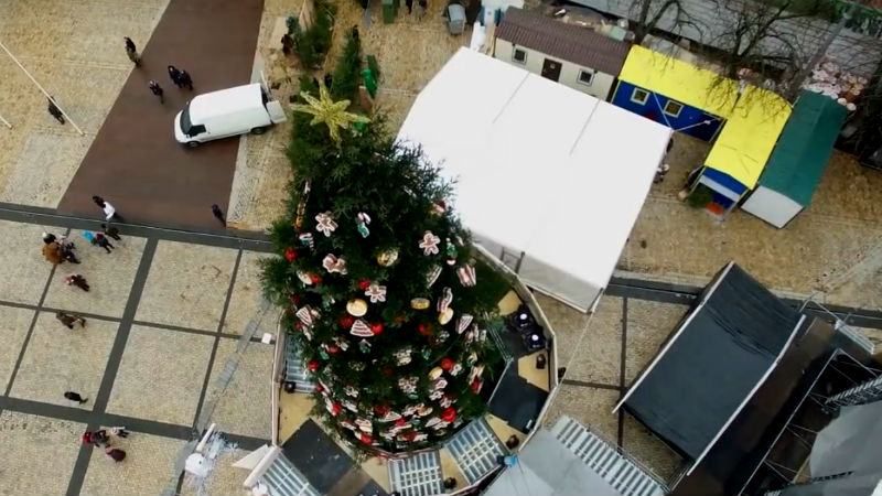 Тільки снігу бракує. З’явилось миле відео про Київ у святковому передчутті Тільки снігу бракує. З’явилось миле відео про Київ у святковому передчутті