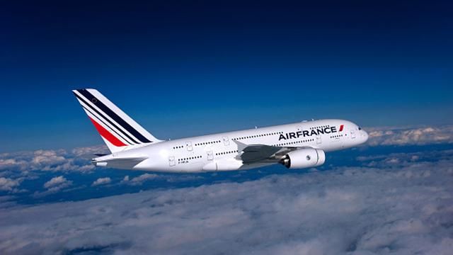 Майже півтисячі пасажирів літака Air France ледь не стали жертвами гучного теракту
