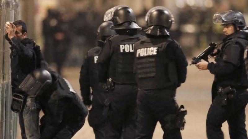Поліція затримала двох підозрюваних в організації терактів у Парижі