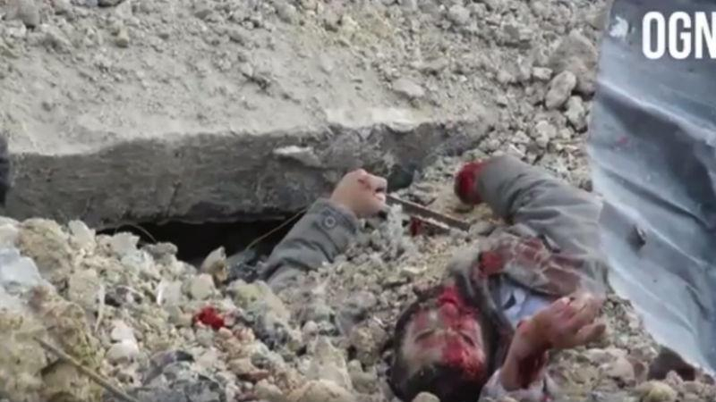 В сети появились жуткие кадры последствий последнего авиаудара РФ по Сирии (18)