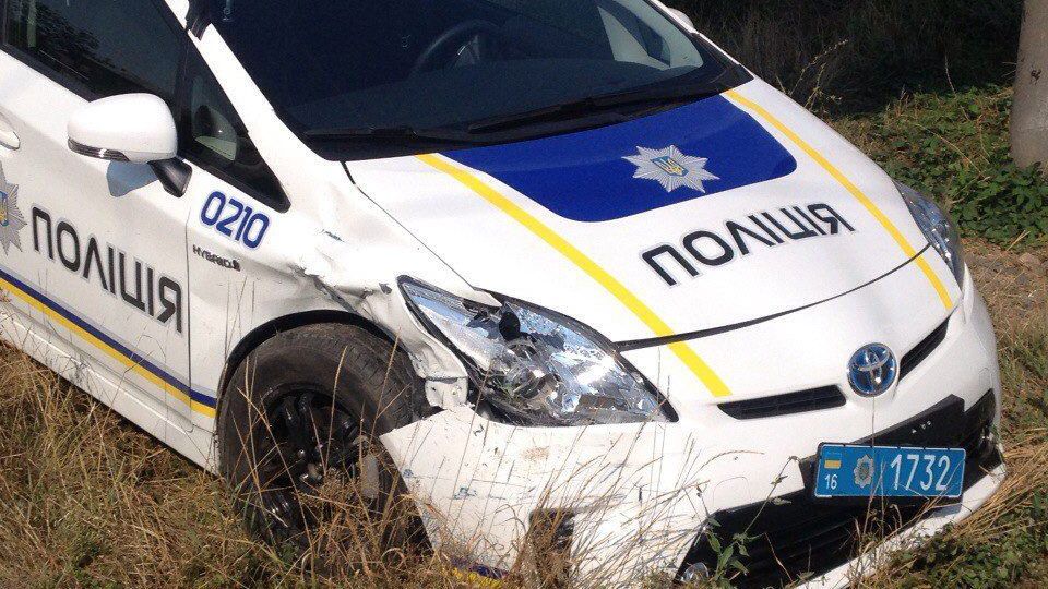 На Волыни полицейские спровоцировали ДТП и попали в больницу На Волыни полицейские спровоцировали ДТП и попали в больницу