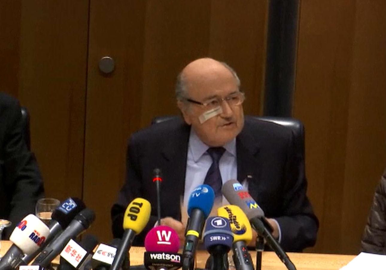 Комитет ФИФА вынес приговор Блаттеру и Платини Комитет ФИФА вынес приговор Блаттеру и Платини