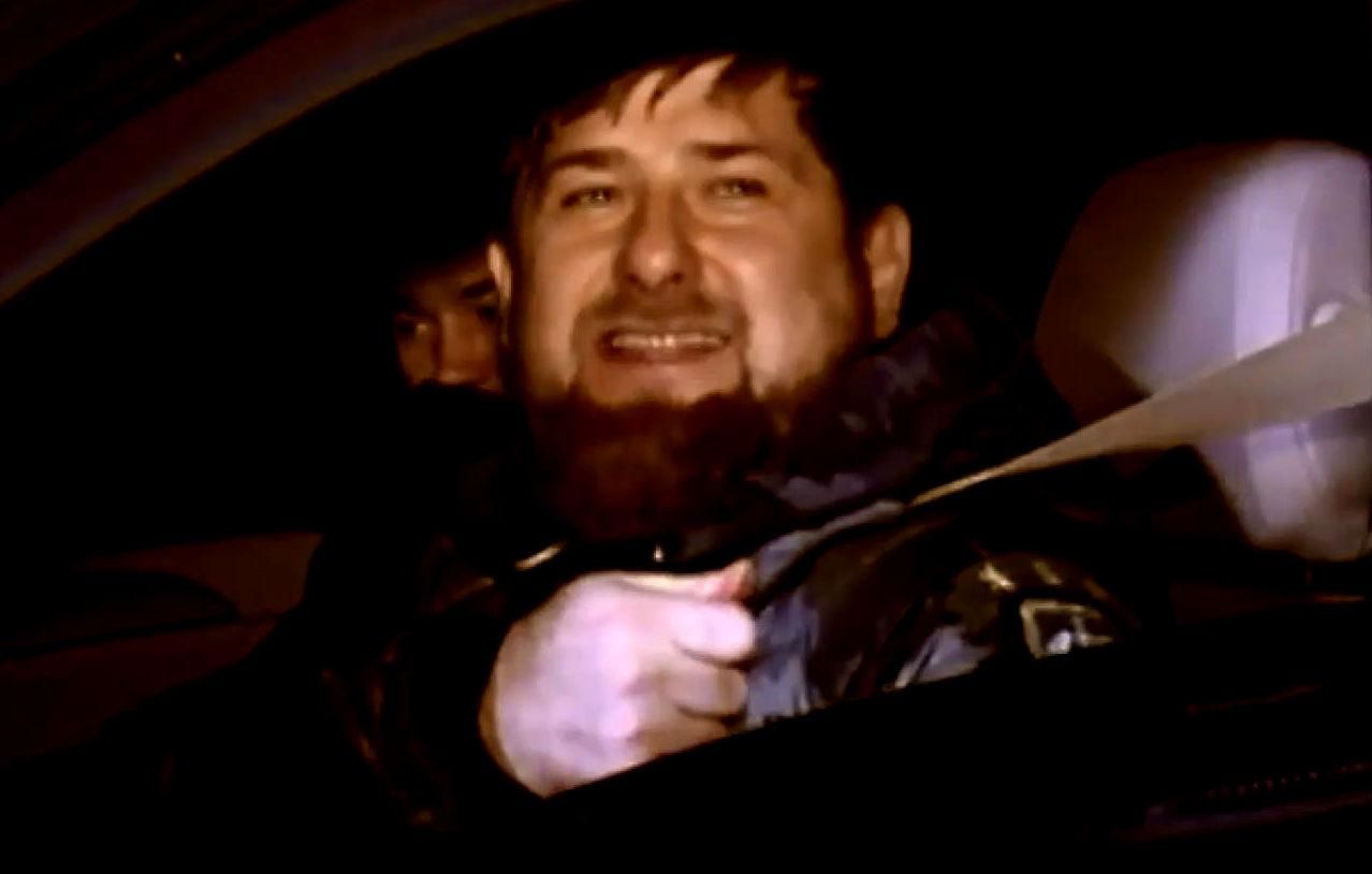 Кадиров продовжує піаритись Кадиров продовжує піаритись