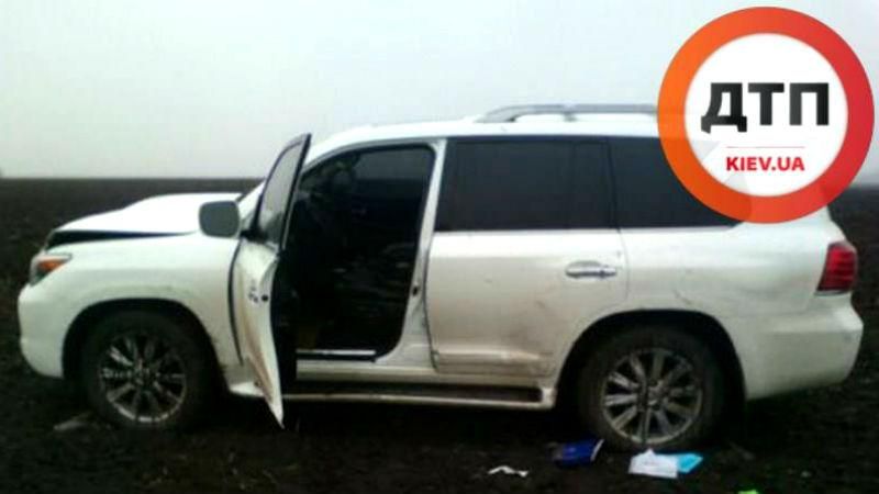 Водій на мажорному авто вбив хлопця і втік Водій на мажорному авто вбив хлопця і втік