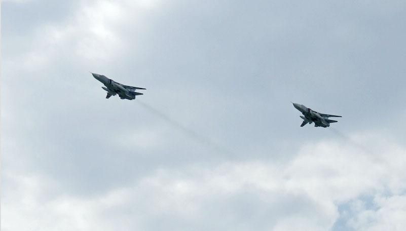 Два российских самолета совершили разведывательные полеты на админгранице с Крымом Два российских самолета совершили разведывательные полеты на админгранице с Крымом