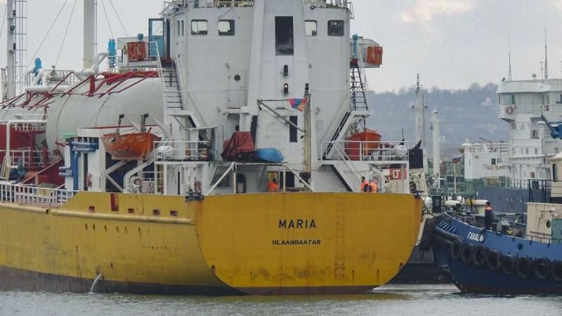 В порты Крыма незаконно зашли два иностранных судна