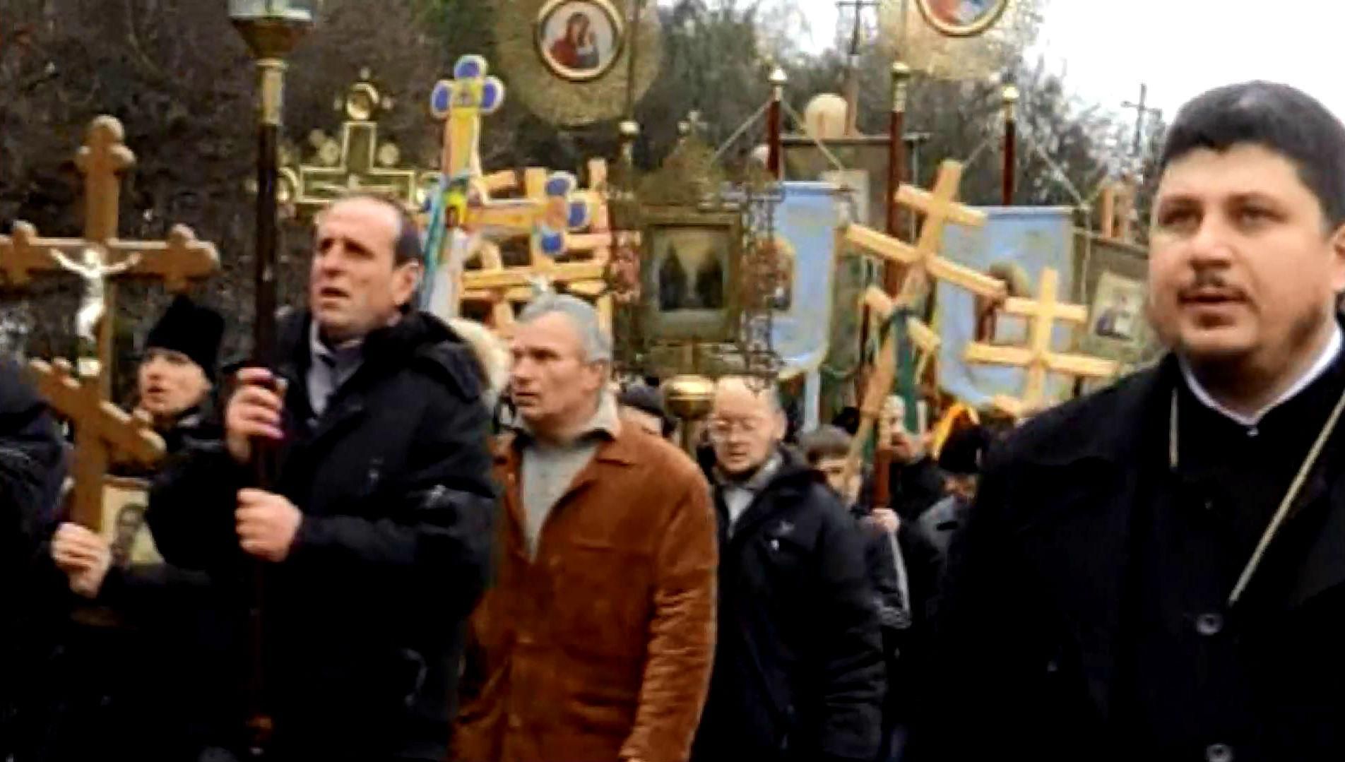 Война за храм разгорелась на Ровенщине Война за храм разгорелась на Ровенщине