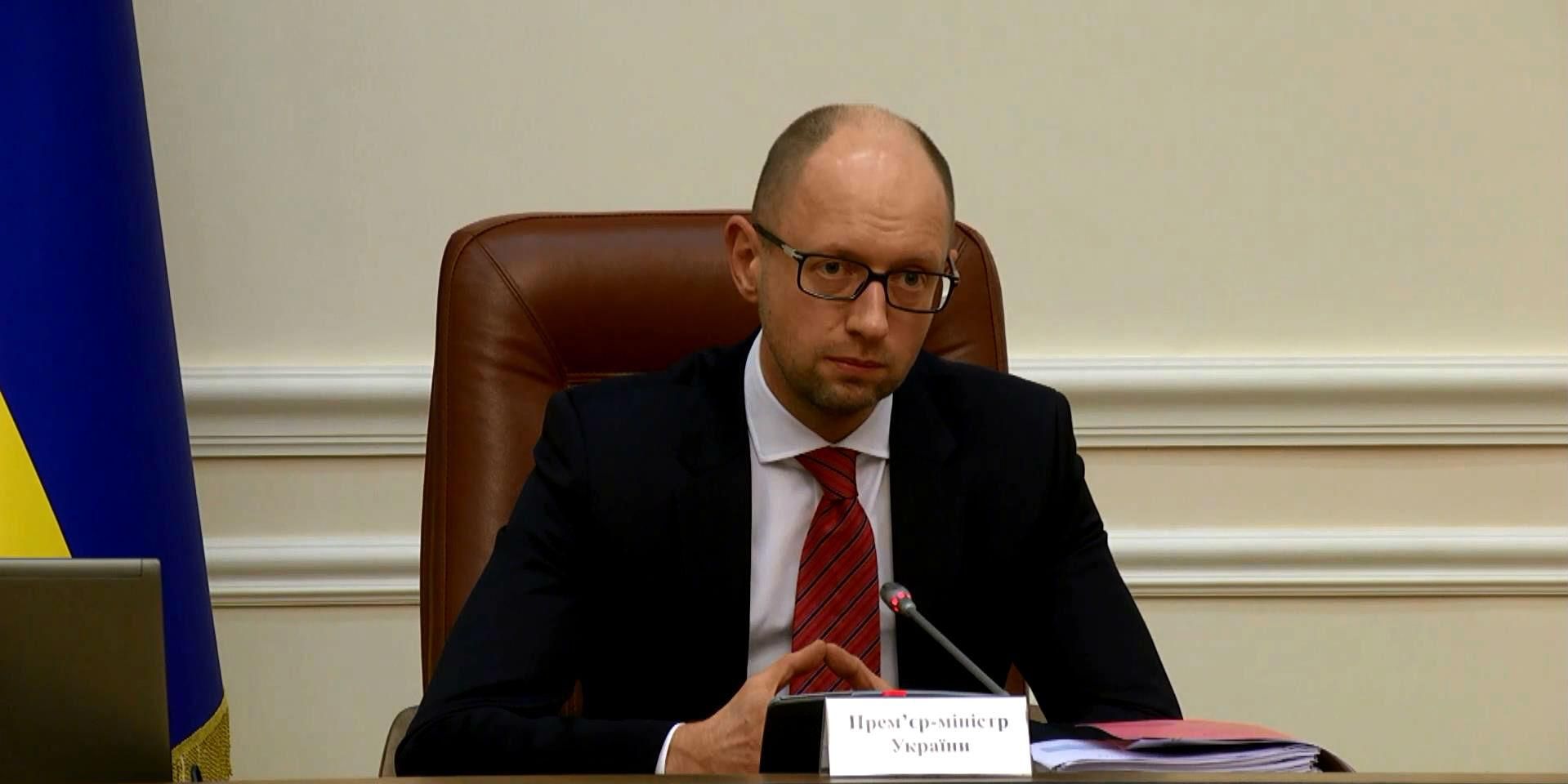 Как Яценюк угрожал парламентариям Как Яценюк угрожал парламентариям