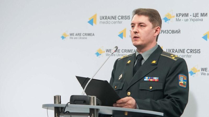 Терористи не покинули Комінтернове, їх там близько сотні, — АП