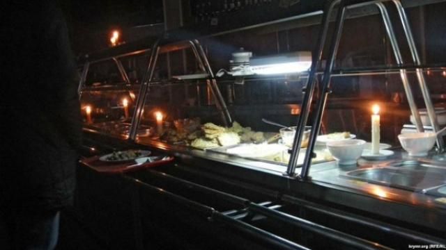 Окупований Крим зустрічатиме Новий рік без українського світла Окупований Крим зустрічатиме Новий рік без українського світла