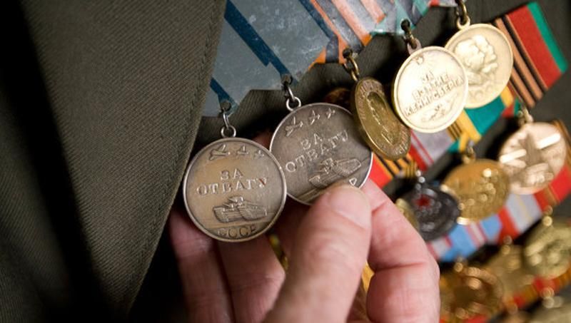 Терористи обікрали ветерана війни у Комінтерновому Терористи обікрали ветерана війни у Комінтерновому